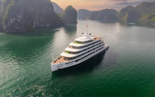 Day 3: Hanoi to Halong Bay – Overnight Cruise (B, L, D)