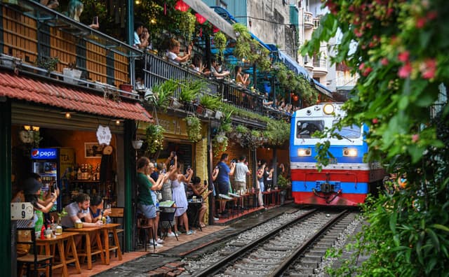 Day 5: Hanoi Free Time & Departure (B)