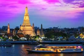 Day 1: Arrival in Bangkok – Chao Phraya River & Wat Arun
