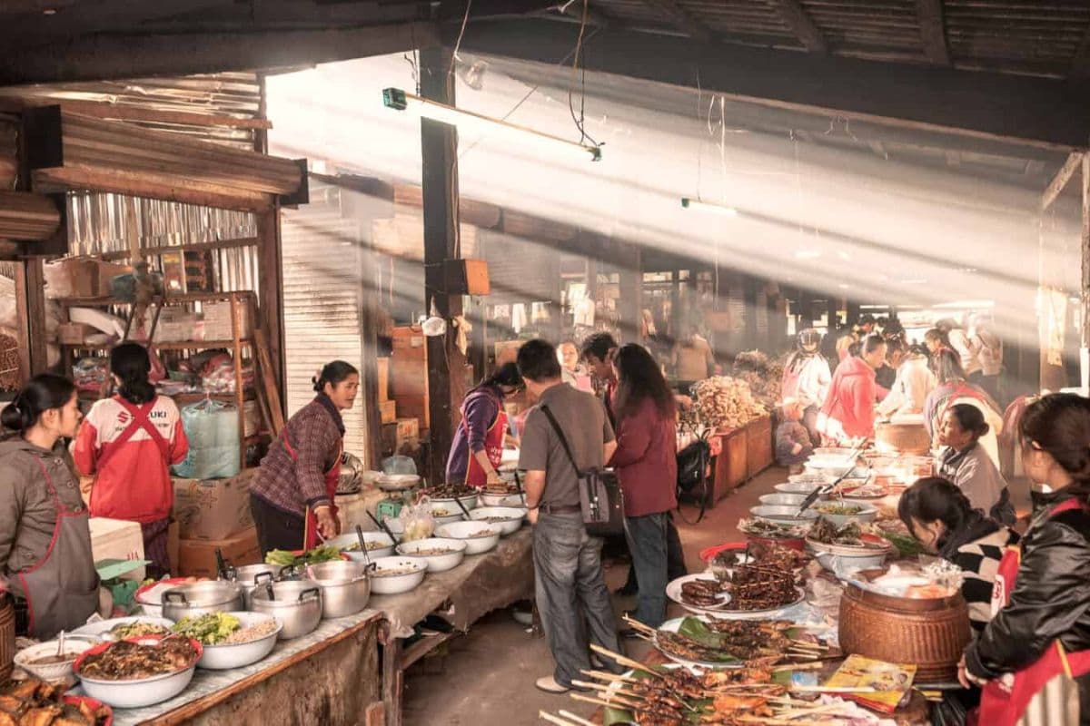 Vientiane – Vang Vieng – Luang Prabang Highlight Tours 6 Days / 5 Nights 8