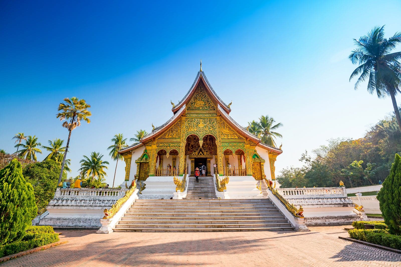 Laos Tours