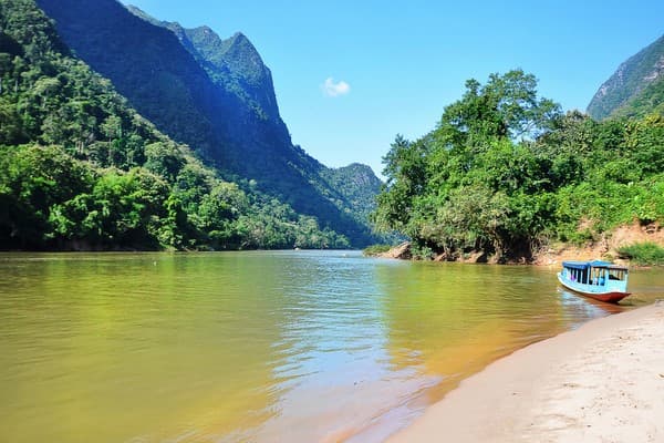 Laos Tours