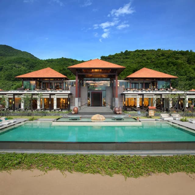 Peridot Grand Luxury Boutique Hotel