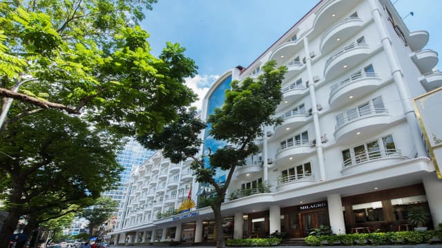 Thang Long Opera Hotel