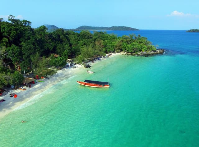 Day 5: Koh Rong Island β Tropical Paradise at Leisure