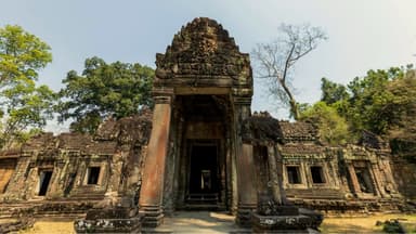 Secret of Angkor & Beach Tour 7 Days / 6 Nights thumbnail 2